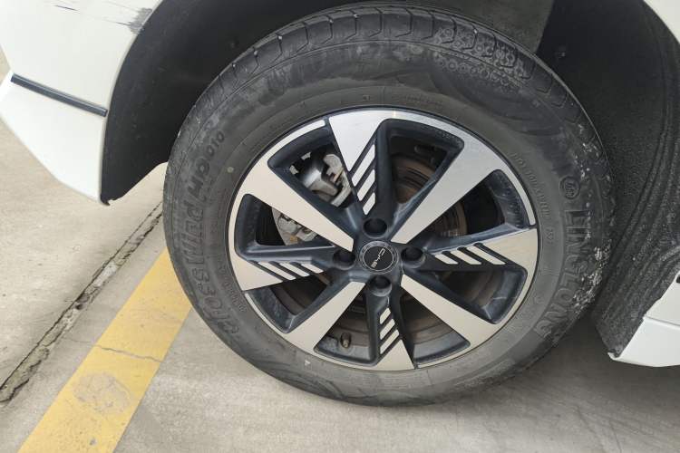Used BYD e2 2023 Luxury Model Right Rear Wheel Hub