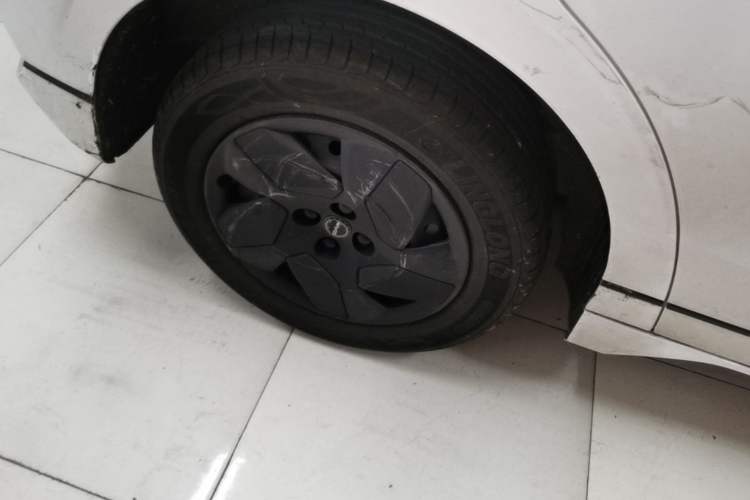 Used BYD e2 2023 Comfort Model Right Rear Wheel Hub