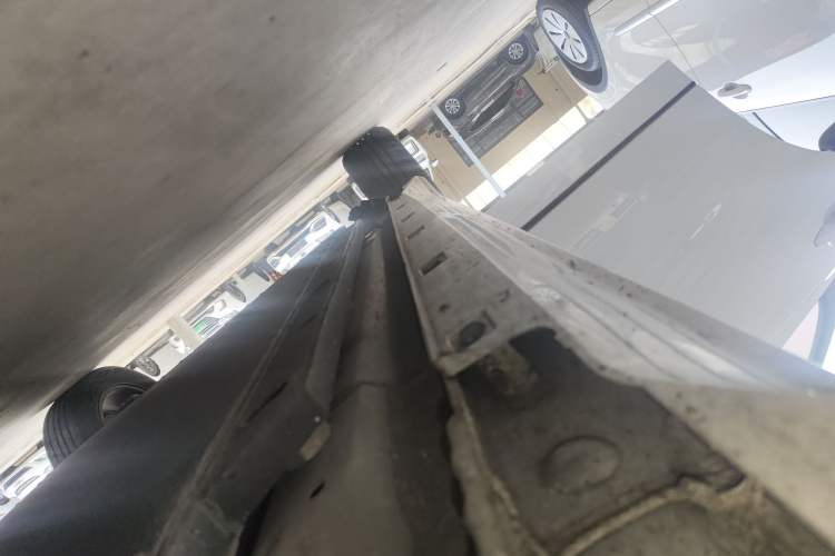 Used BYD e2 2023 Luxury Model Right Side Sill