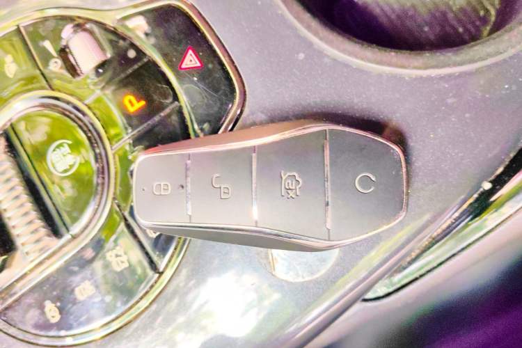 Used BYD e2 2023 Luxury Model Vehicle Key