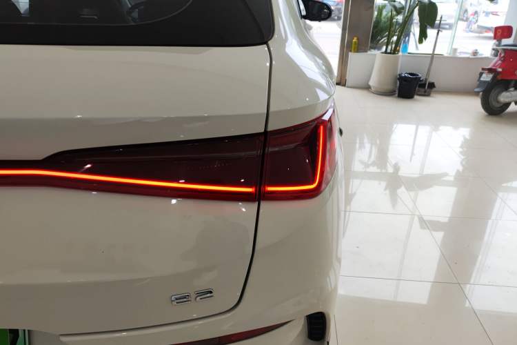 Used BYD e2 2023 Luxury Model Exterior 2