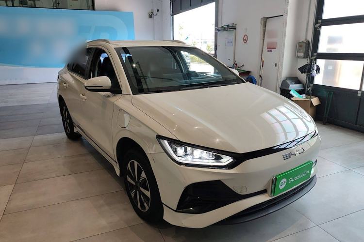 Used BYD e2 2023 Luxury Model Front Right 45 Deg