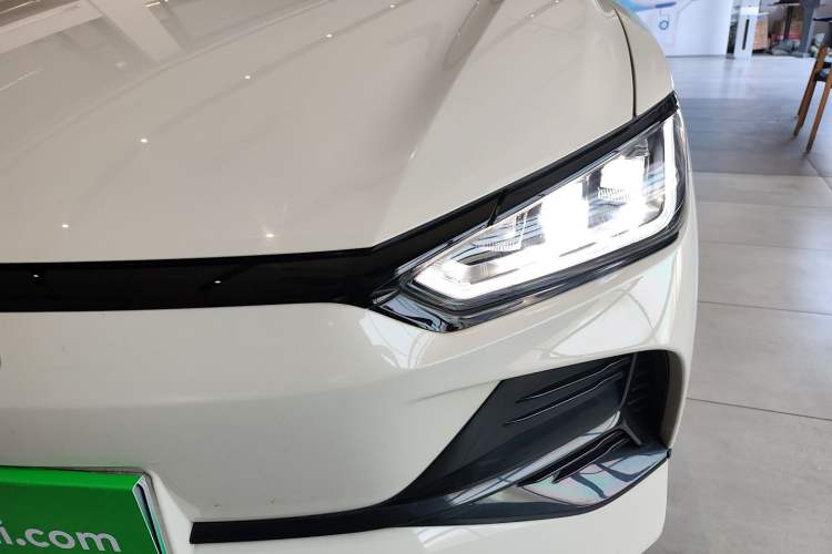 Used BYD e2 2023 Luxury Model Left Front Headlight