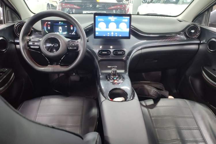 Used BYD e2 2024 Honor Edition Comfort Model Center Console