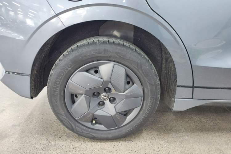 Used BYD e2 2024 Honor Edition Comfort Model Exterior 5