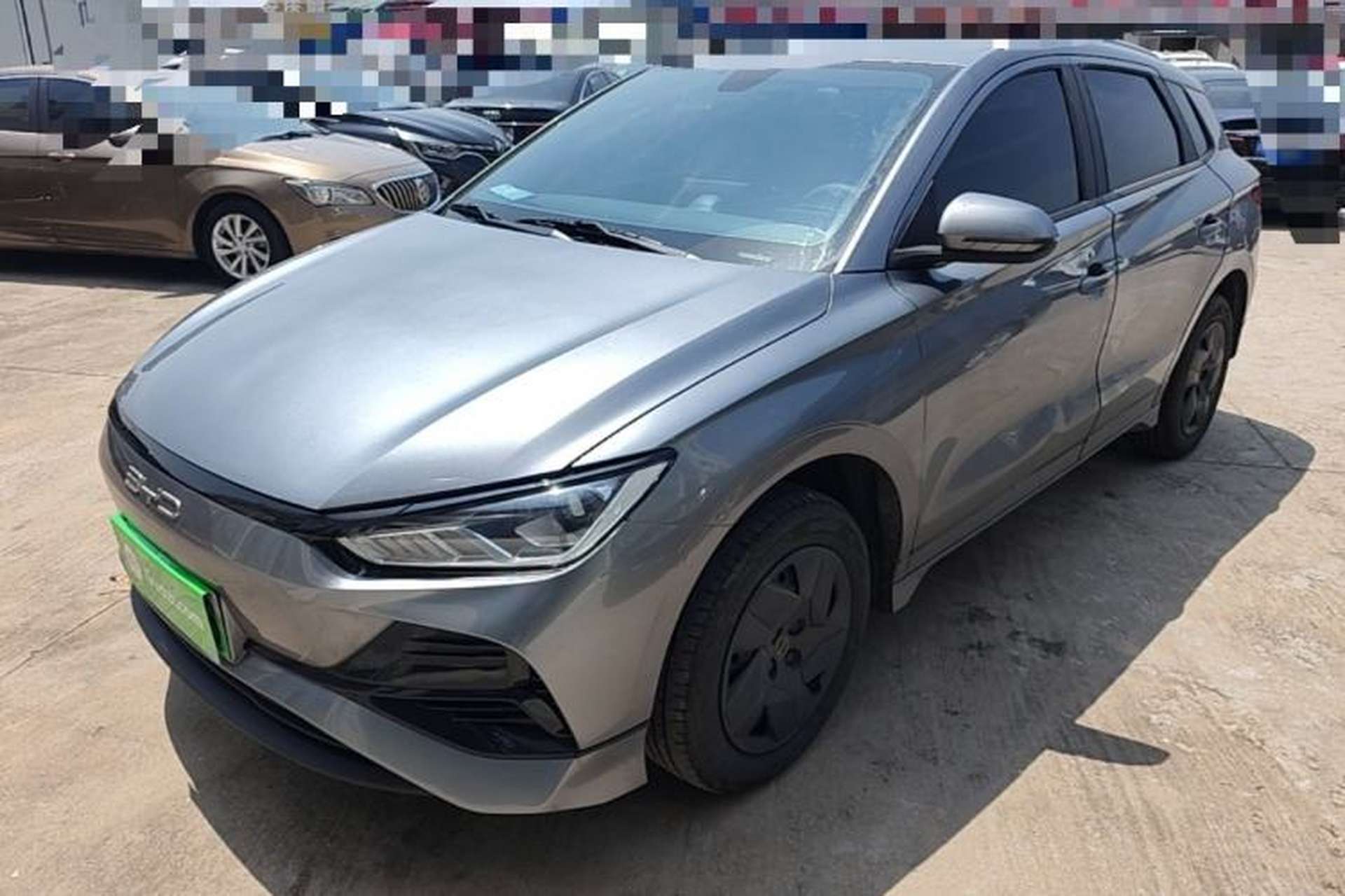 Used BYD e2 2024 Honor Edition Comfort Model Front Left 45 Deg