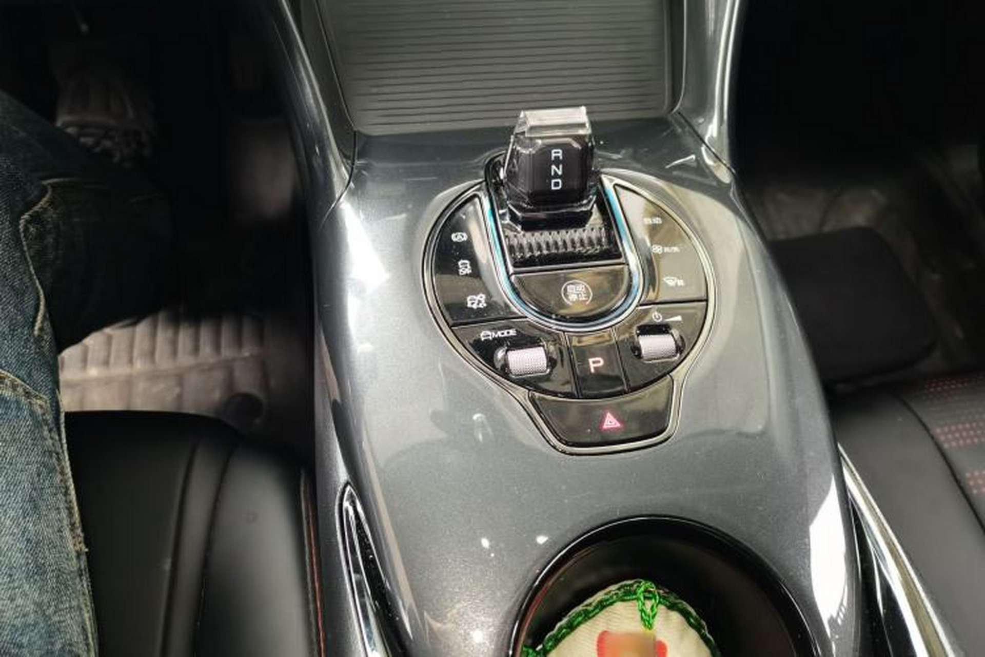 Used BYD e2 2024 Honor Edition Luxury Model Gear Lever