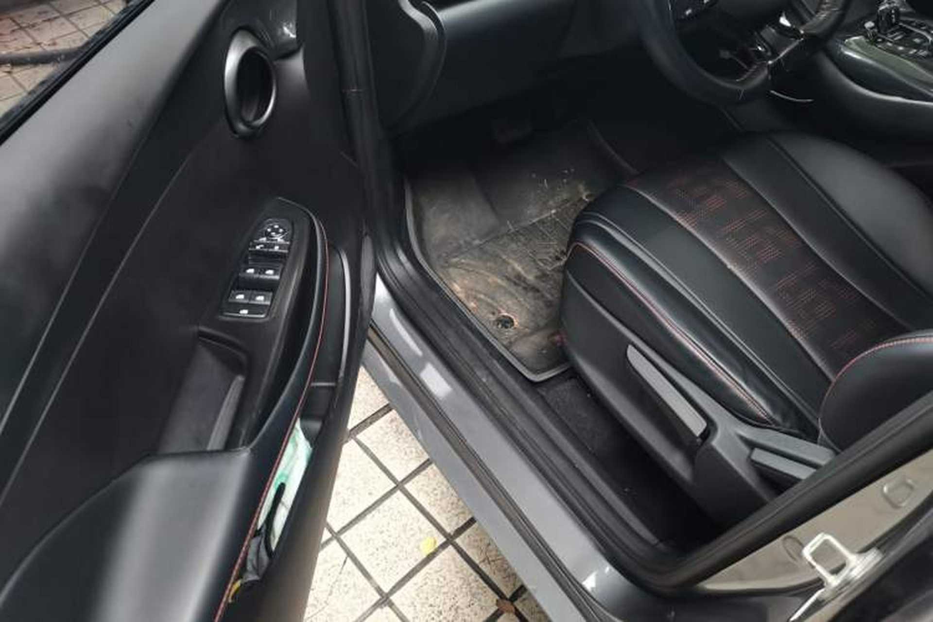 Used BYD e2 2024 Honor Edition Luxury Model Interior 3