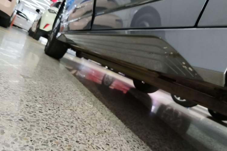Used BYD e2 2024 Honor Edition Luxury Model Left Side Sill