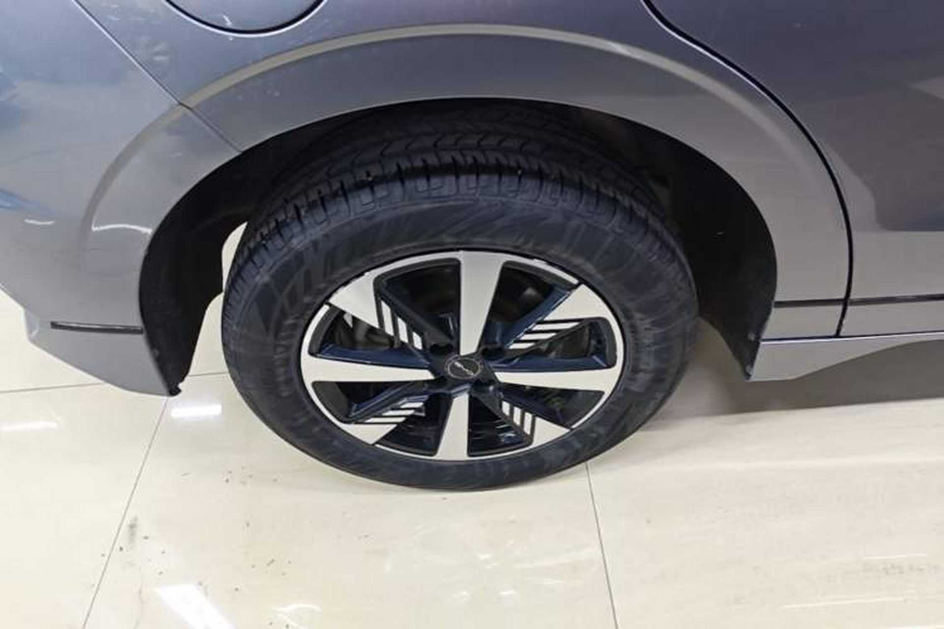Used BYD e2 2024 Honor Edition Luxury Model Right Rear Wheel Hub