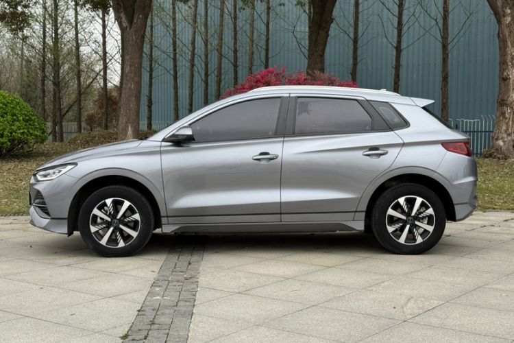 Used BYD e2 2024 Honor Edition Luxury Model Exterior 4