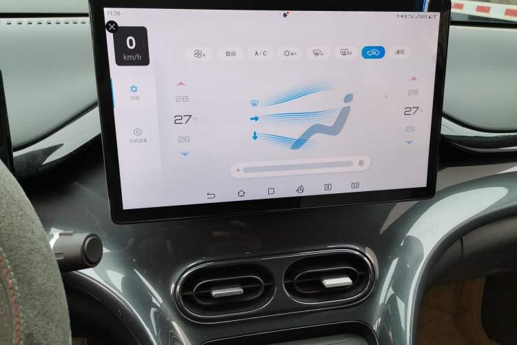 Used BYD e2 2024 Honor Edition Luxury Model Audio And AC Panel