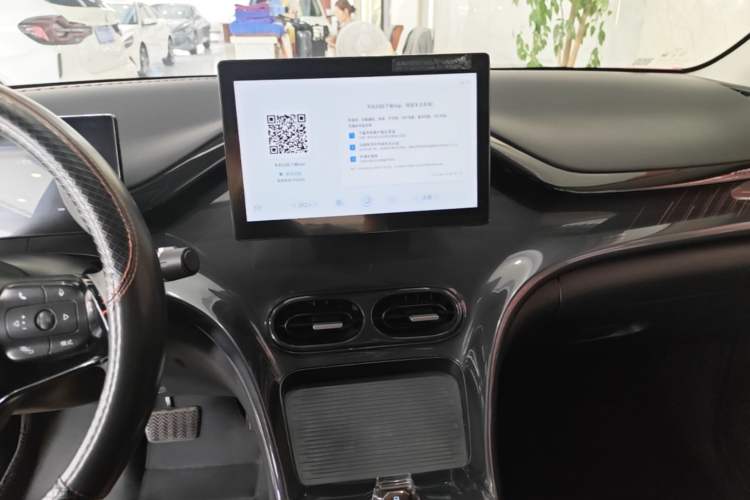 Used BYD e2 2024 Honor Edition Comfort Model Audio And AC Panel