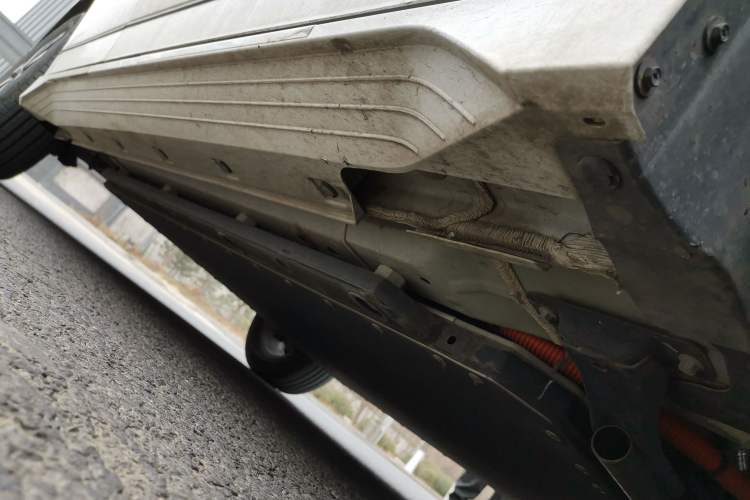 Used BYD e2 2024 Honor Edition Luxury Model Chassis Front Right