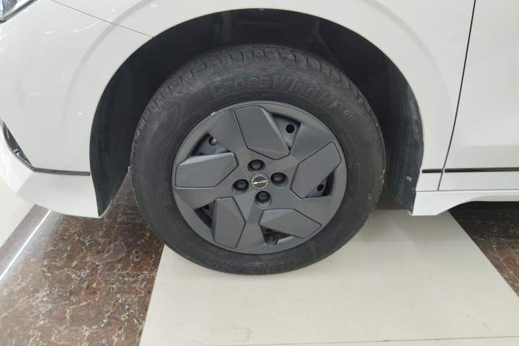 Used BYD e2 2024 Honor Edition Comfort Model Exterior 7