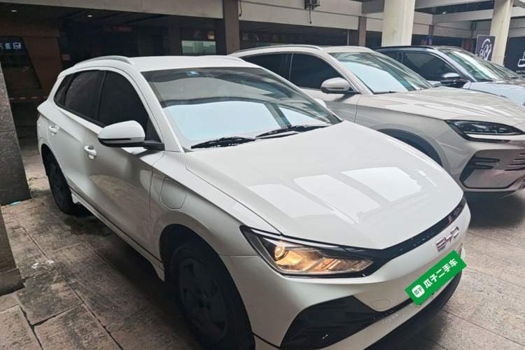 Used BYD e2 2024 Honor Edition Comfort Model Front Right 45 Deg