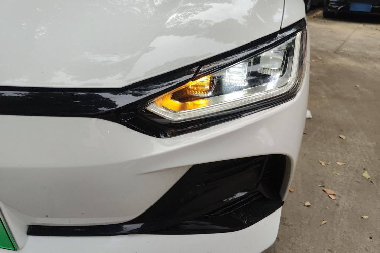 Used BYD e2 2024 Honor Edition Luxury Model Left Front Headlight