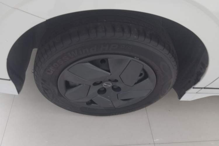 Used BYD e2 2024 Honor Edition Comfort Model Left Front Wheel Hub