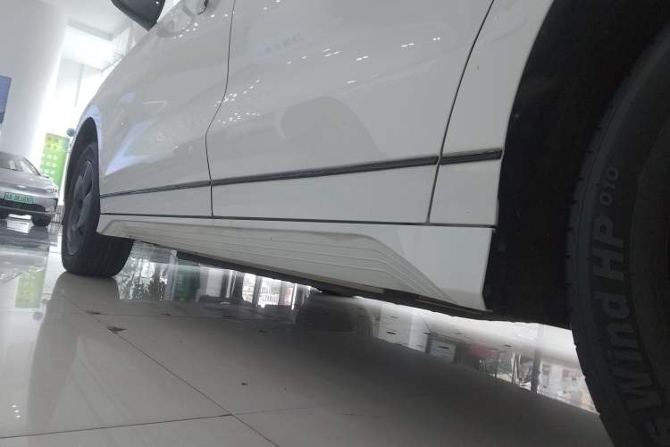 Used BYD e2 2024 Honor Edition Comfort Model Left Side Sill