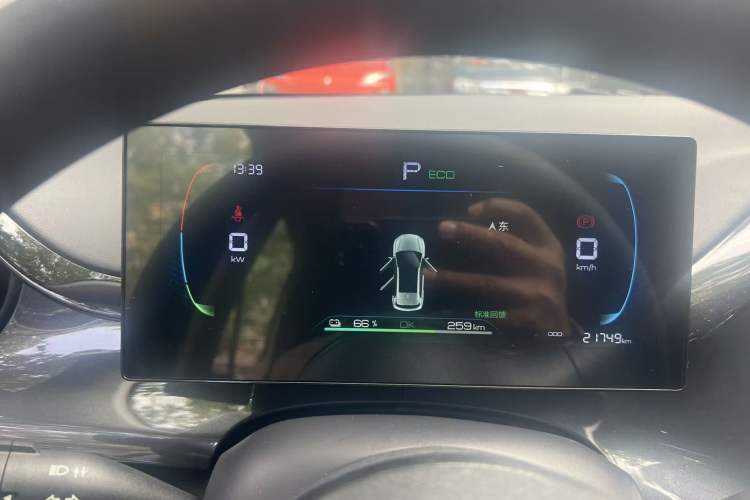 Used BYD e2 2024 Honor Edition Comfort Model Odometer Close Up