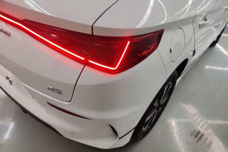 Used BYD e2 2024 Honor Edition Luxury Model Right Rear Taillight