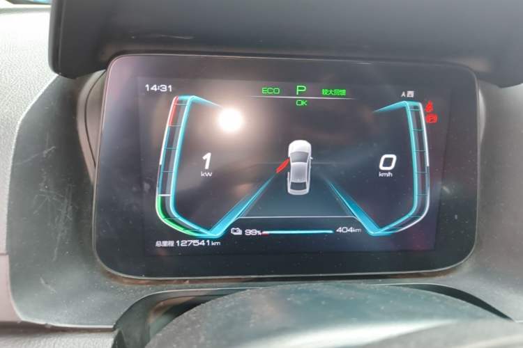 Used BYD e3 2020 High-Range Version – Chuan·Luxury Model Instrument Cluster