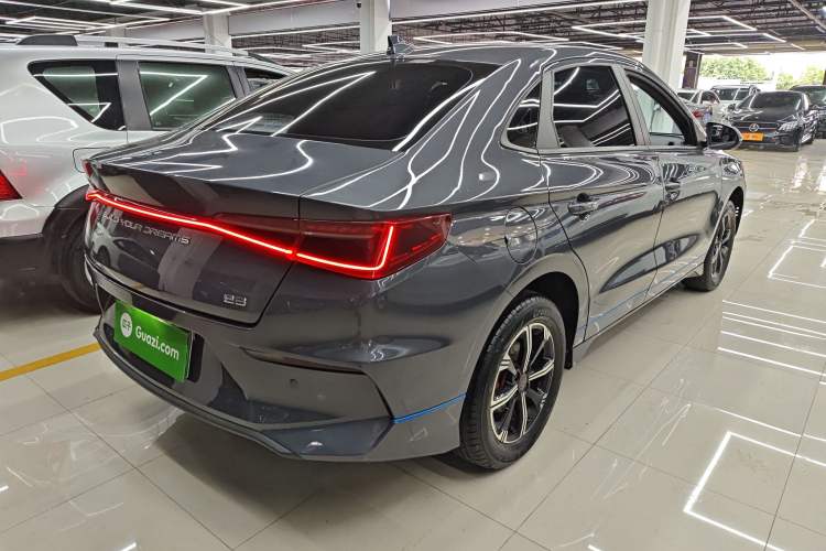 Used BYD e3 2020 High-Range Version Yao·Luxury Model Rear Right 45 Deg