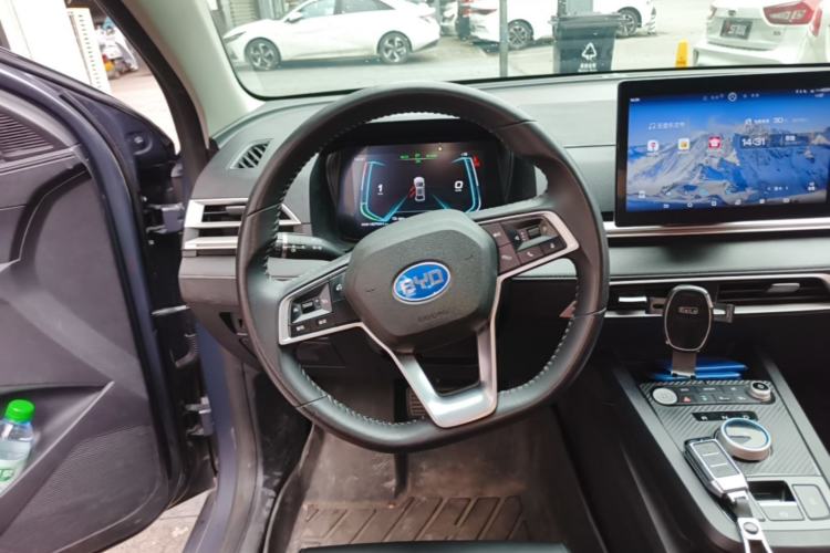 Used BYD e3 2020 High-Range Version – Chuan·Luxury Model Steering Wheel
