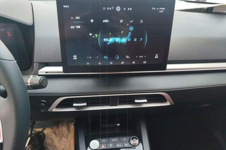 Used BYD e3 2020 High-Range Version – Chuan·Luxury Model Audio And AC Panel