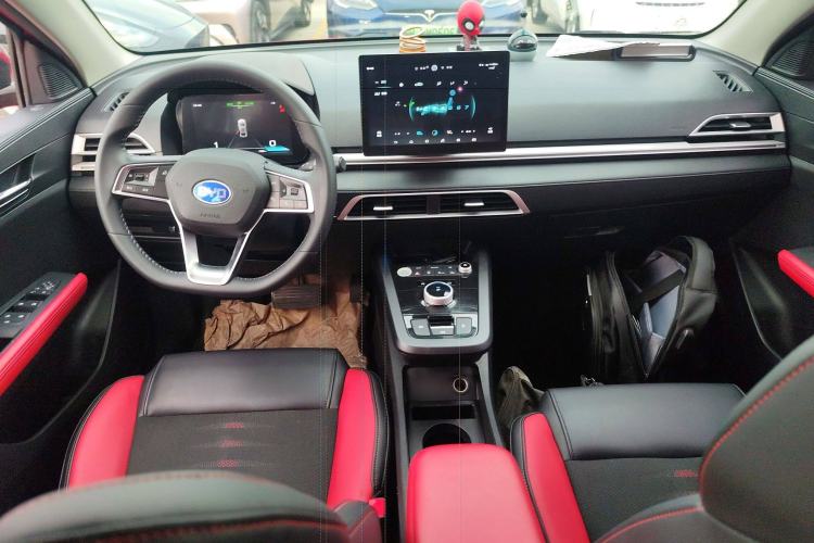 Used BYD e3 2020 High-Range Version – Chuan·Luxury Model Center Console