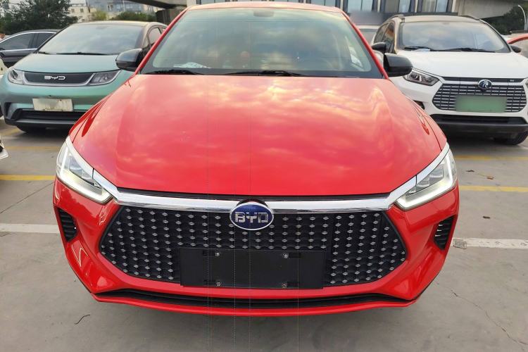 Used BYD e3 2020 High-Range Version – Chuan·Luxury Model Front