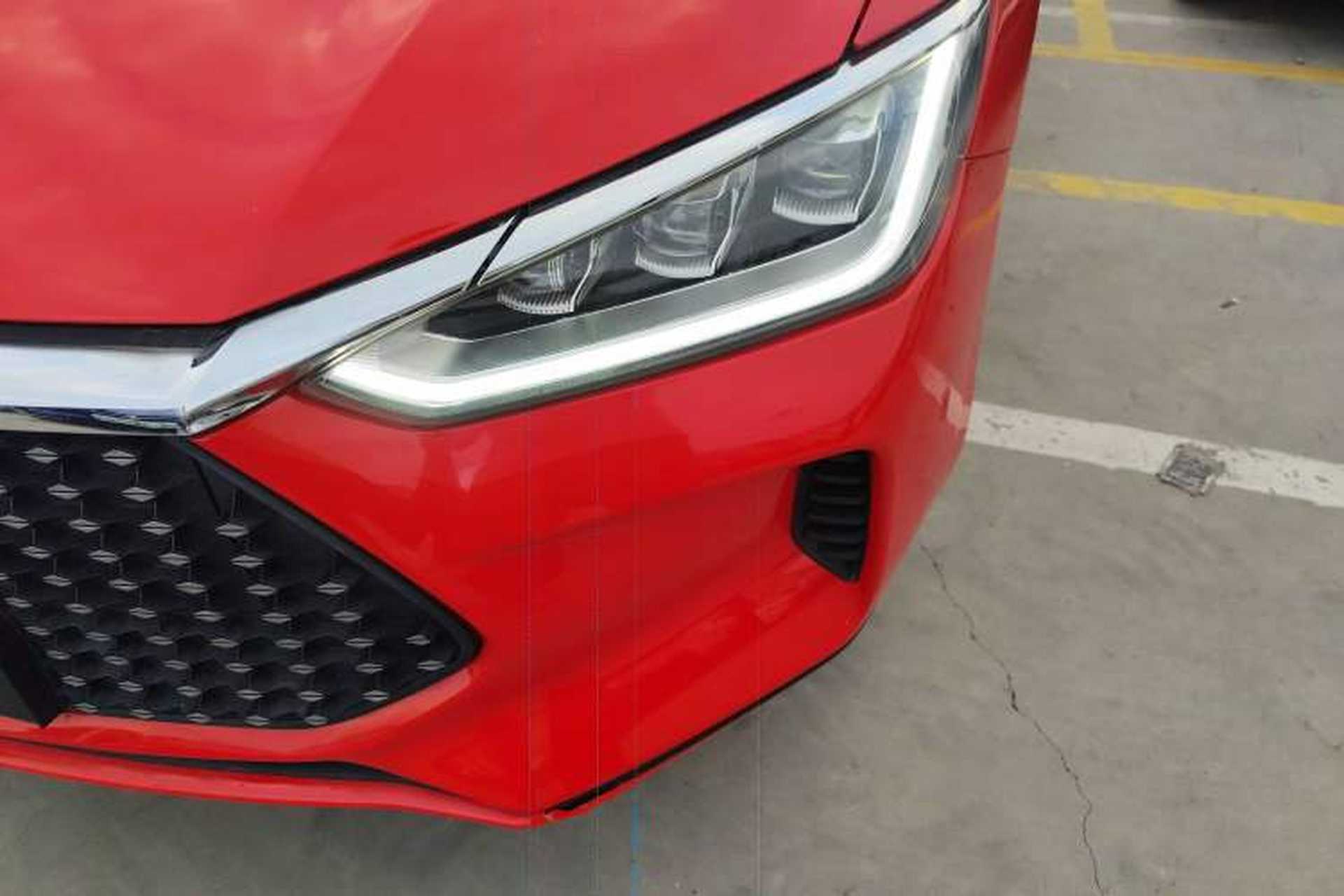 Used BYD e3 2020 High-Range Version – Chuan·Luxury Model Left Front Headlight