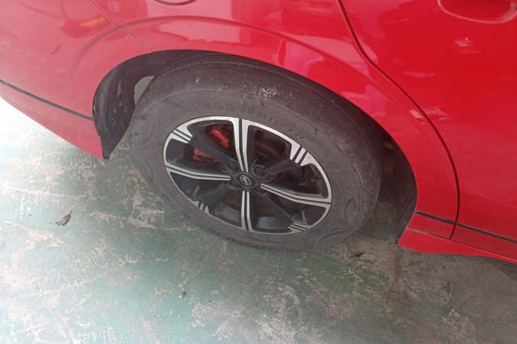 Used BYD e3 2020 High-Range Version Yao·Luxury Model Right Rear Wheel Hub