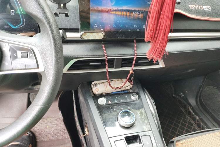 Used BYD e3 2020 400 Travel Edition Audio And AC Panel