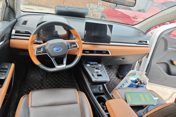 Used BYD e3 2020 High-Range Version Yao·Luxury Model Center Console