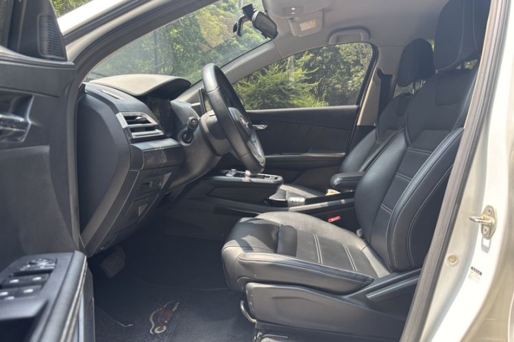 Used BYD e3 2020 Standard Range Version Smart & Comfortable Model Interior 4