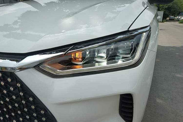 Used BYD e3 2020 Standard Range Version Smart & Comfortable Model Left Front Headlight