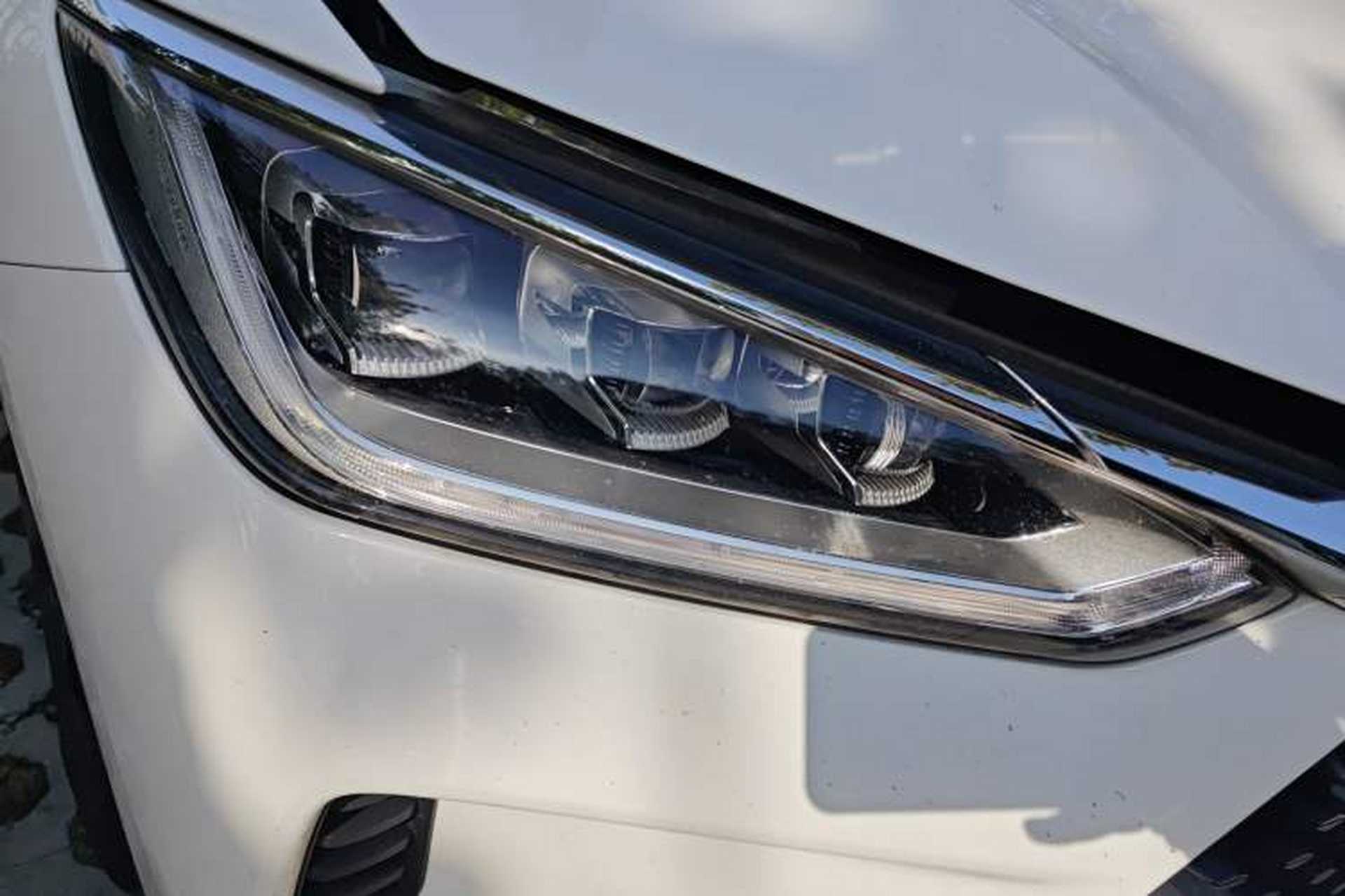 Used BYD e3 2020 High-Range Version Yao·Luxury Model Right Front Headlight