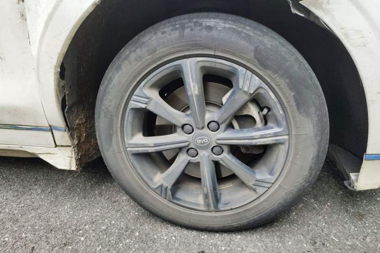 Used BYD e3 2020 400 Travel Edition Right Front Wheel Hub