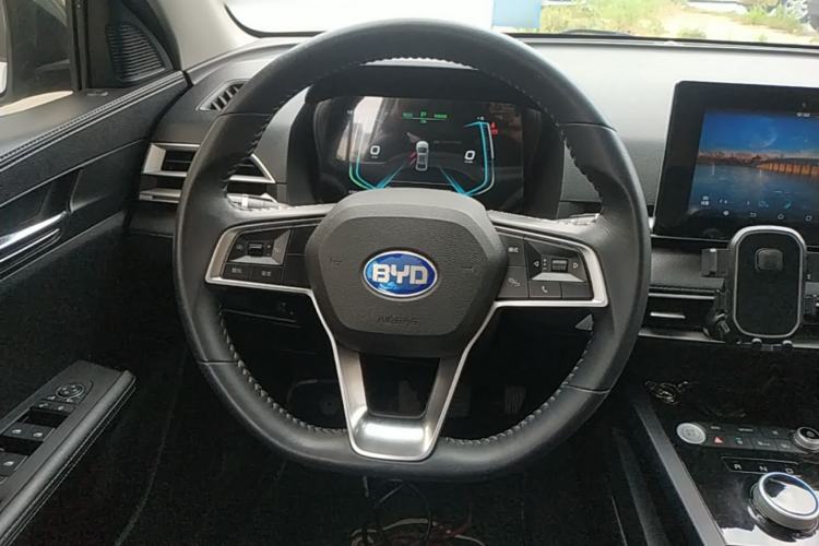 Used BYD e3 2020 Standard Range Version Smart & Comfortable Model Steering Wheel
