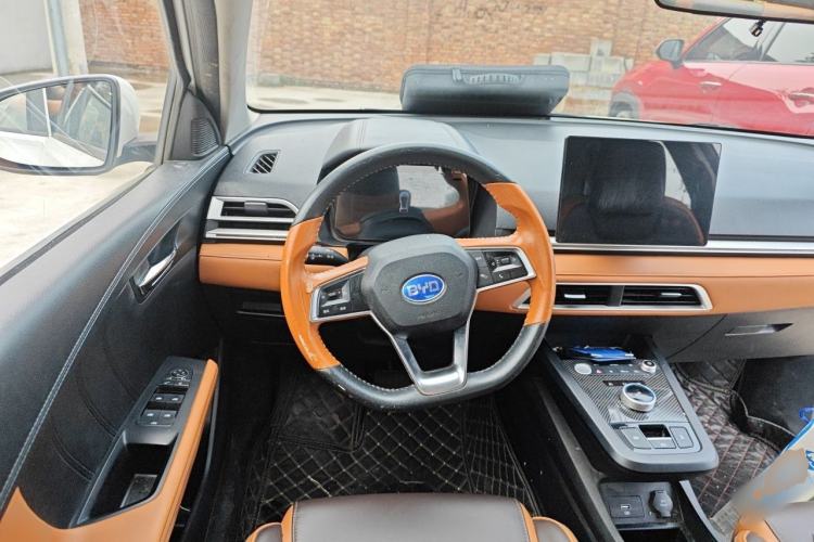 Used BYD e3 2020 High-Range Version Yao·Luxury Model Steering Wheel