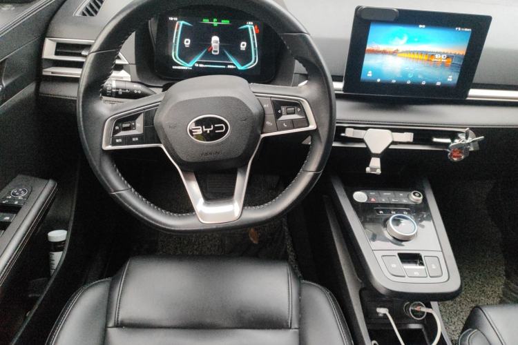Used BYD e3 2020 Standard Range Version Smart & Comfortable Model Steering Wheel