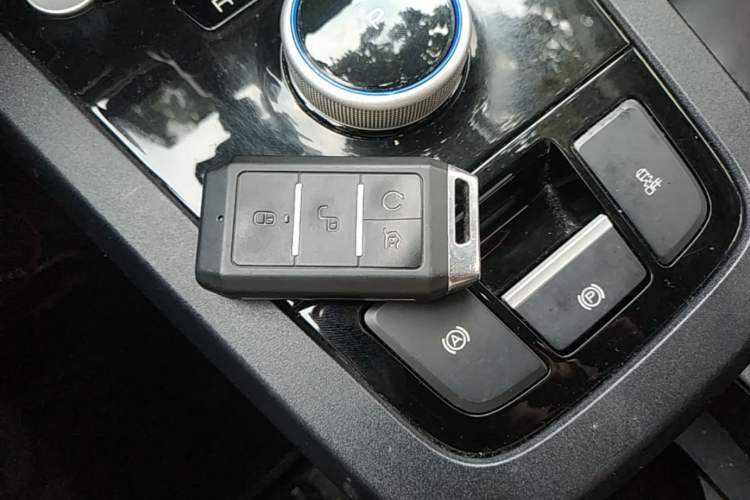 Used BYD e3 2020 Standard Range Version Smart & Comfortable Model Vehicle Key