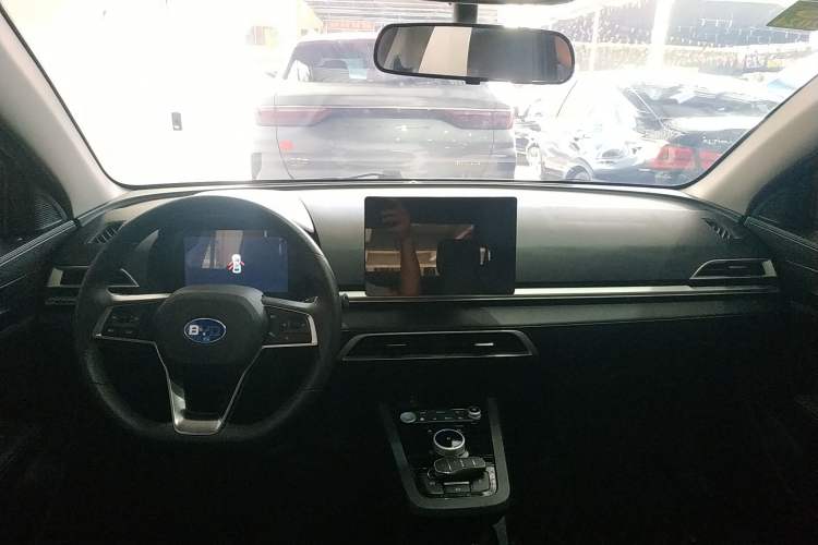 Used BYD e3 2021 Lingchang Edition Center Console