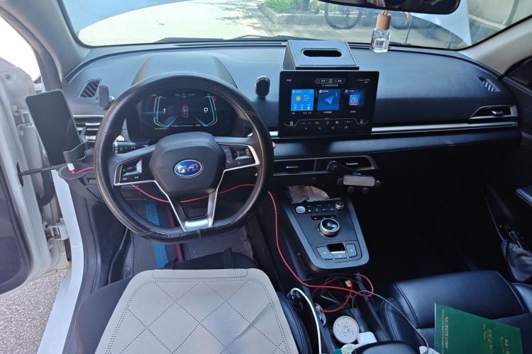 Used BYD e3 2021 Travel Edition Center Console