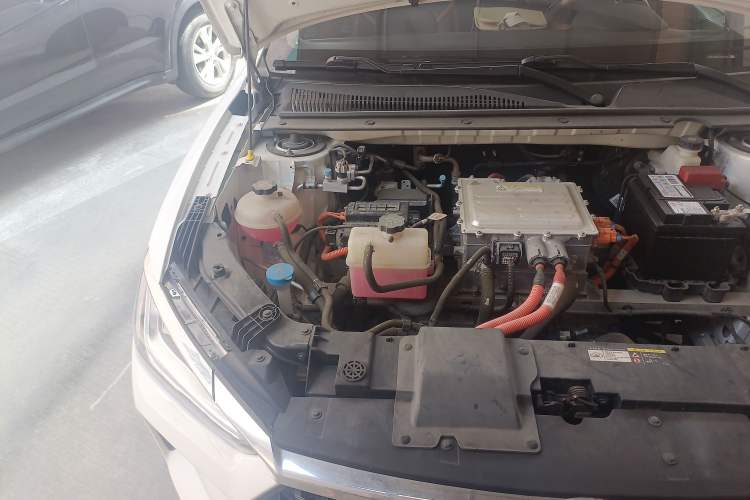 Used BYD e3 2021 Upgraded Model Extended-Range Version Luxury Edition Engine Bay Right