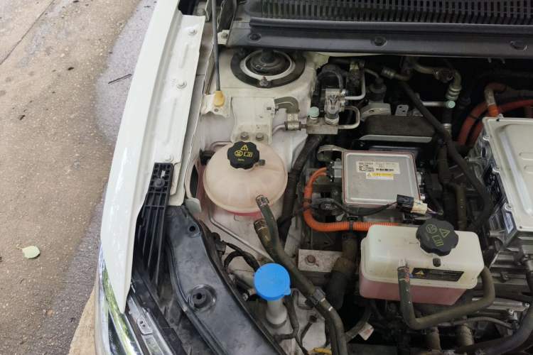 Used BYD e3 2021 Travel Edition Engine Bay Right