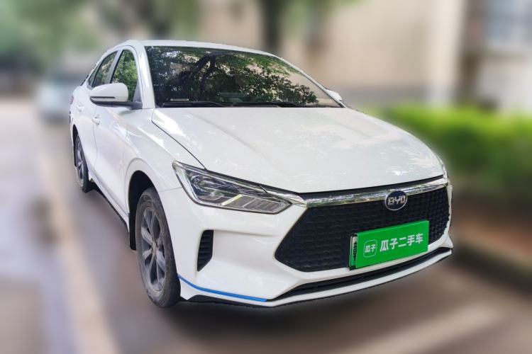 Used BYD e3 2021 Travel Edition Front Right 45 Deg