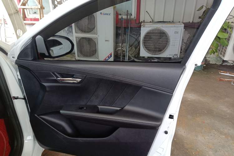Used BYD e3 2021 Lingchang Edition Right Front Door Interior