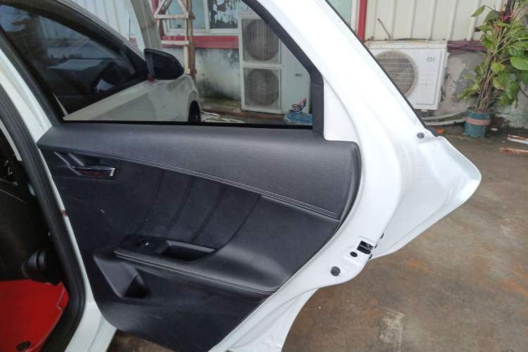 Used BYD e3 2021 Lingchang Edition Right Rear Door Interior